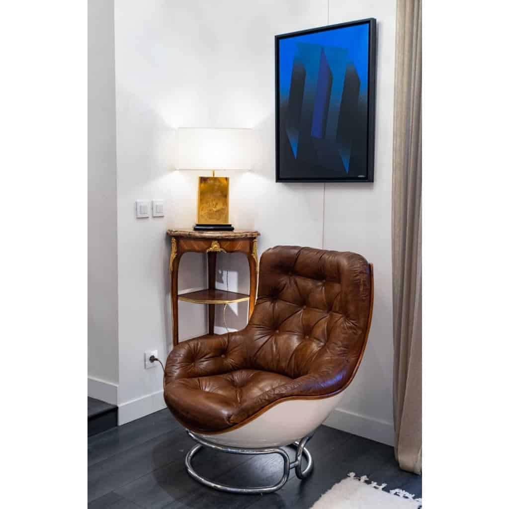 Michel Cadestin, Fauteuil Karaté en fibre de verre et cuir, années 1970 | Biron |||