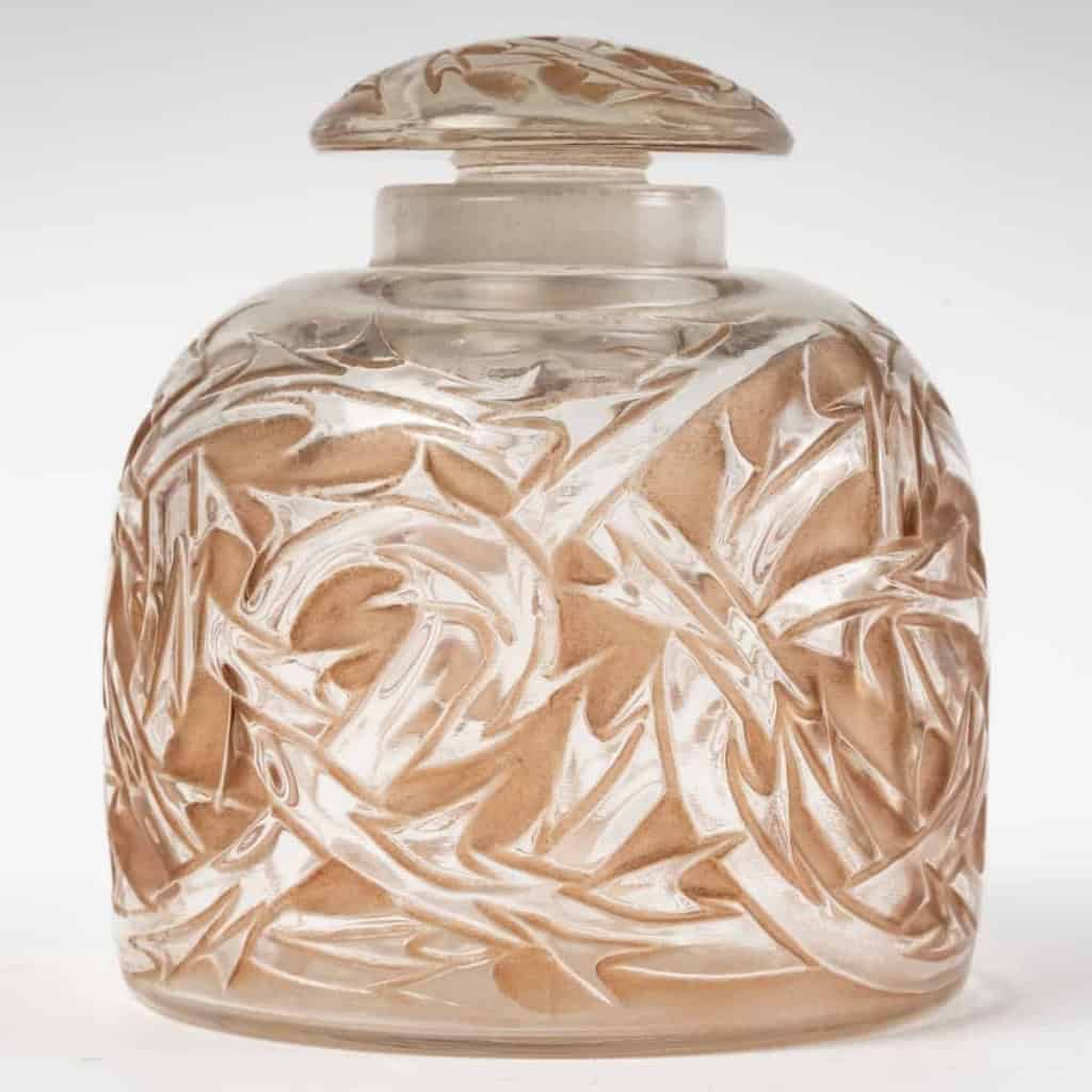 Partie de Garniture de Toilette « Epines » verre blanc patiné sépia de René LALIQUE – 4 pièces | Biron Partie de Garniture de Toilette "Epines" verre blanc patiné sépia de René LALIQUE - 4 pièces
