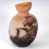 Vase Gourde « Verveine » verre multicouche dégagé à l’acide d’Emile Gallé | Biron Vase Gourde "Verveine" verre multicouche dégagé à l'acide d'Emile Gallé