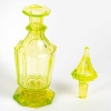 Carafe en cristal de bohème, 4 goblets en ouraline, XIXème siècle | Biron Carafe en cristal de bohème, 4 goblets en ouraline, XIXème siècle