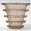Vase « Chevreuse » verre blanc patiné sépia de René LALIQUE | Biron Vase "Chevreuse" verre blanc patiné sépia de René LALIQUE