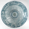 Vase « Lièvres » verre blanc patiné bleu de René LALIQUE | Biron Vase "Lièvres" verre blanc patiné bleu de René LALIQUE
