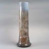 Vase « Chardons et Symphorines » verre gris et opalescent émaillé d’Emile Gallé | Biron Vase "Chardons et Symphorines" verre gris et opalescent émaillé d'Emile Gallé