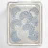 Boite « Bluets » verre blanc patiné bleu de René LALIQUE | Biron Boite "Bluets" verre blanc patiné bleu de René LALIQUE