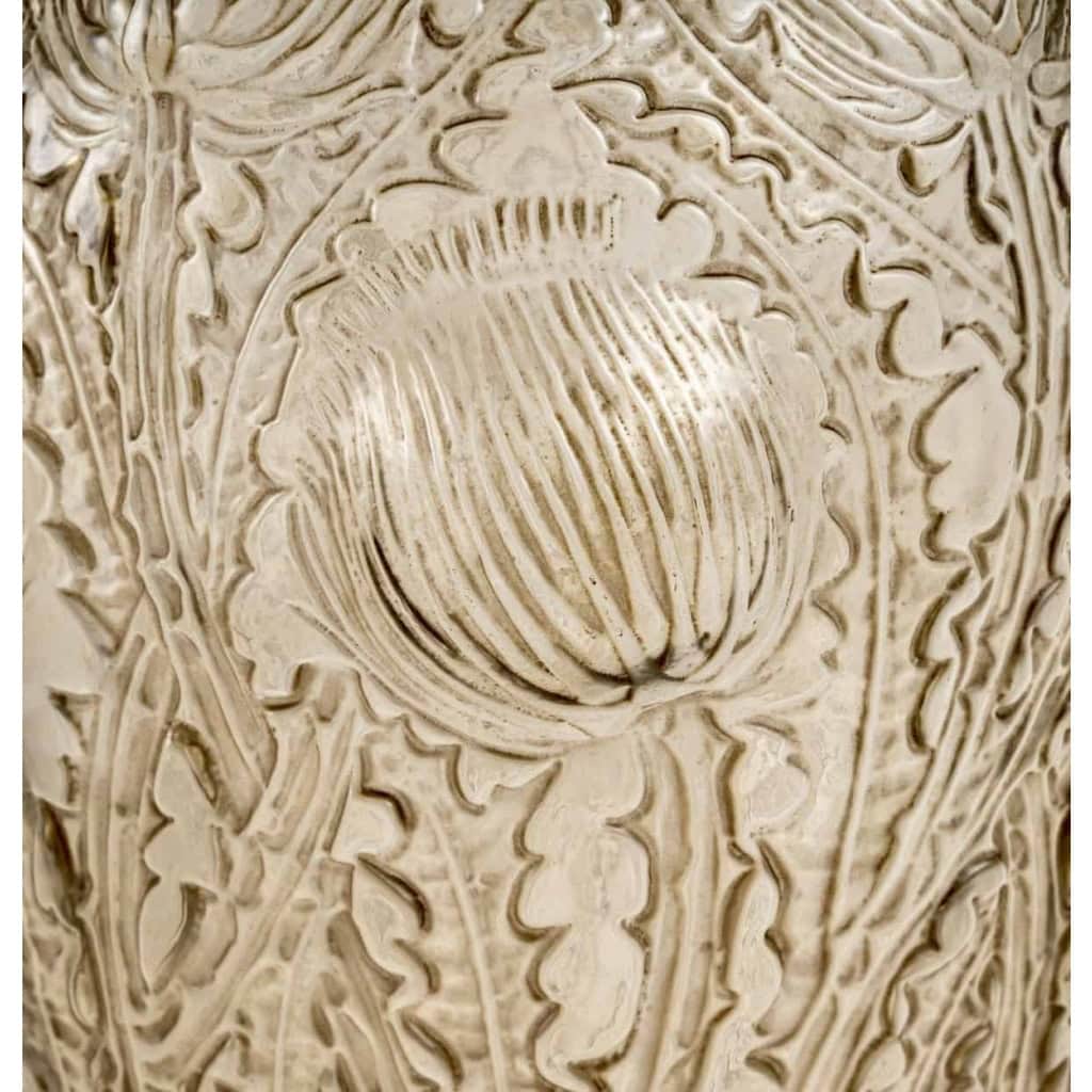 Vase « Domrémy » verre blanc patiné gris de René LALIQUE | Biron Vase "Domrémy" verre blanc patiné gris de René LALIQUE