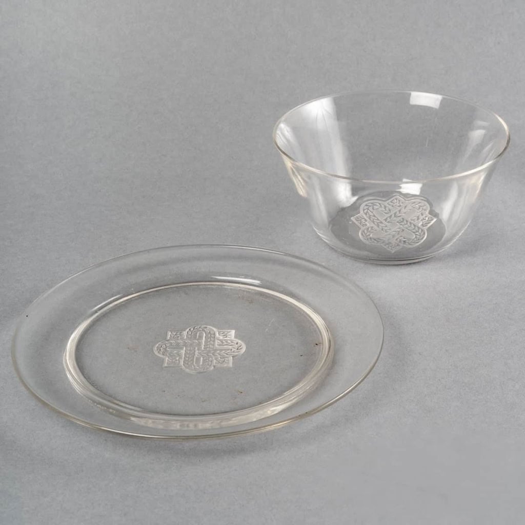 Service "Molsheim" verre blanc de René LALIQUE - 12 pièces