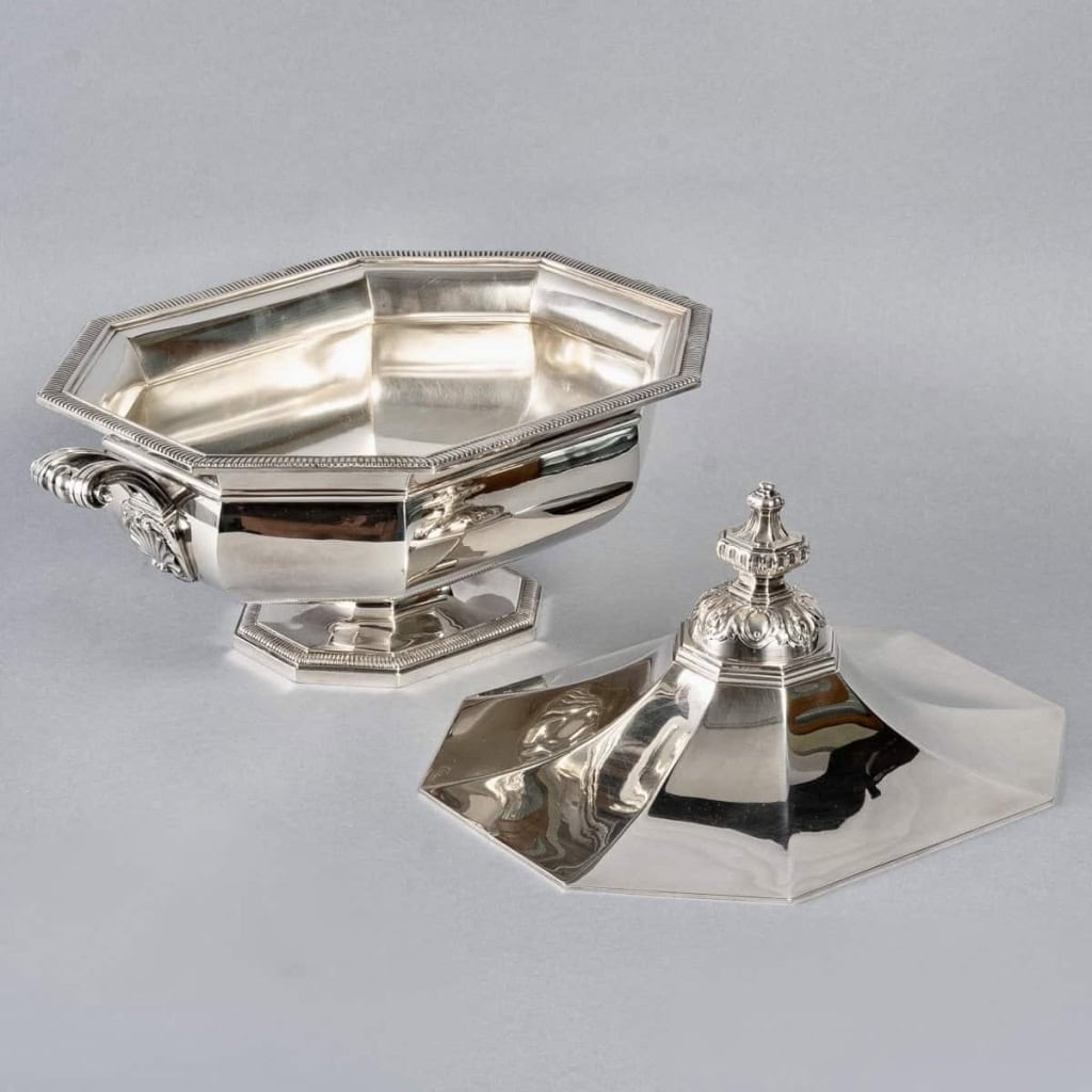 Légumier Soupière Surtout Centre De Table Style Louis XVI argent massif d’ODIOT | Biron Légumier Soupière Surtout Centre De Table Style Louis XVI argent massif d'ODIOT