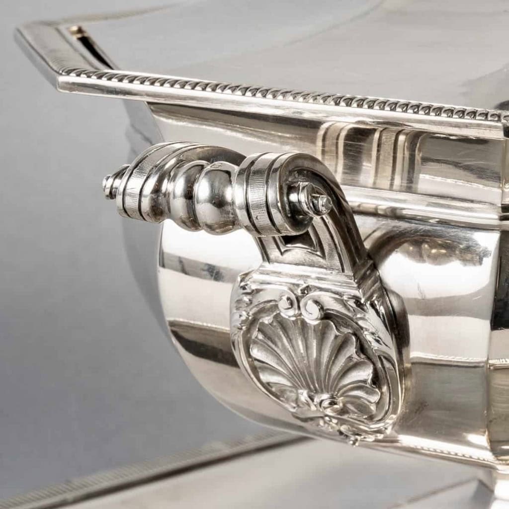 Légumier Soupière Surtout Centre De Table Style Louis XVI argent massif d’ODIOT | Biron Légumier Soupière Surtout Centre De Table Style Louis XVI argent massif d'ODIOT