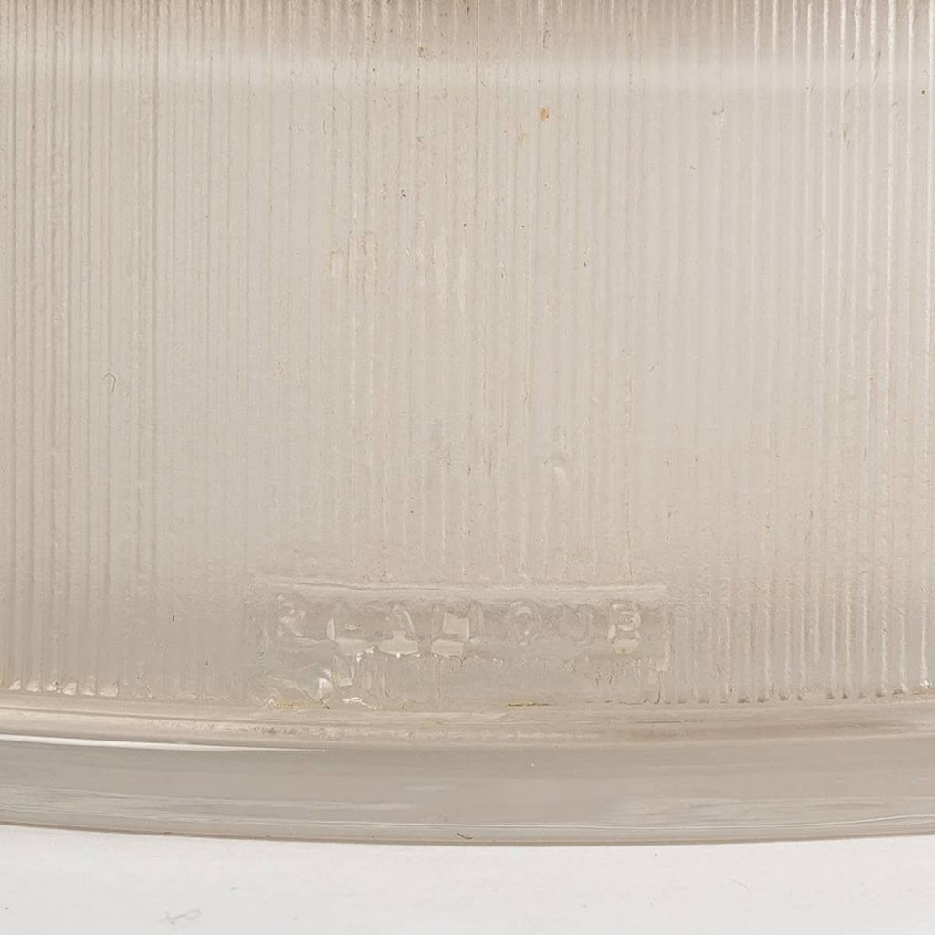 Boite « Chantilly » verre blanc patiné sépia de René LALIQUE | Biron Boite "Chantilly" verre blanc patiné sépia de René LALIQUE