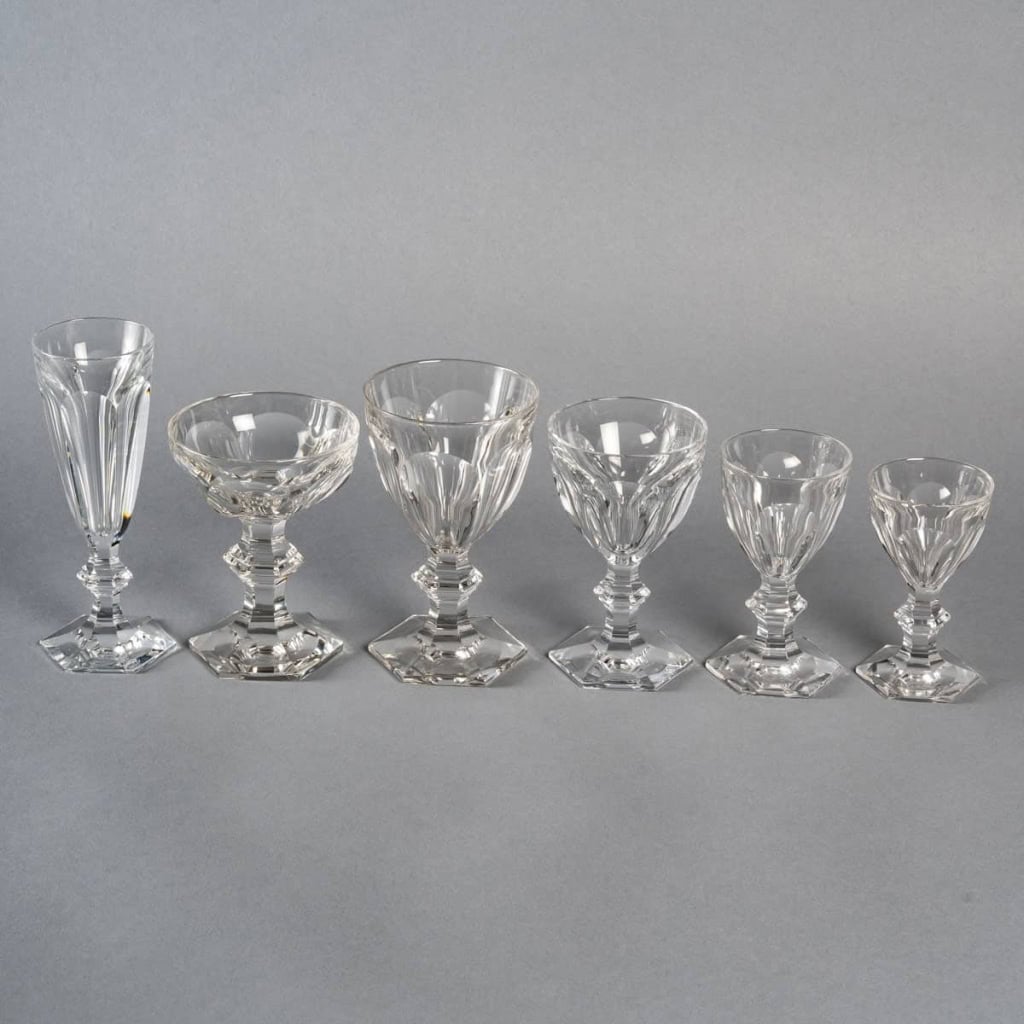 Service « Harcourt » cristal blanc de BACCARAT – 76 pièces | Biron Service "Harcourt" cristal blanc de BACCARAT - 76 pièces