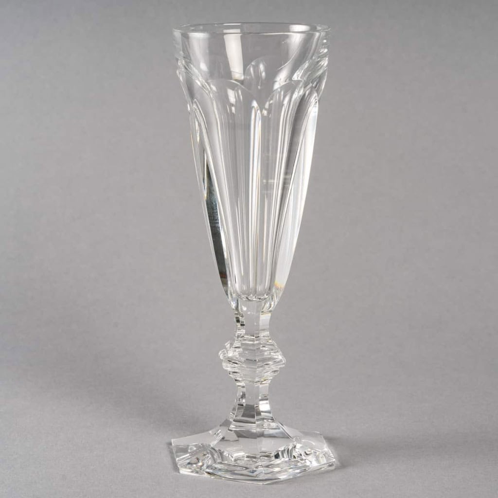 Service « Harcourt » cristal blanc de BACCARAT – 76 pièces | Biron Service "Harcourt" cristal blanc de BACCARAT - 76 pièces