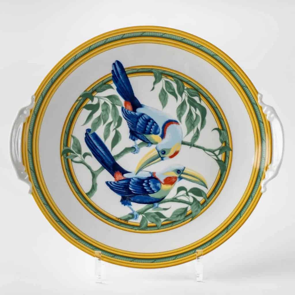 Service à Café Thé « Toucans » porcelaine de Limoges de HERMES – 18 Pièces | Biron Service à Café Thé "Toucans" porcelaine de Limoges de HERMES - 18 Pièces