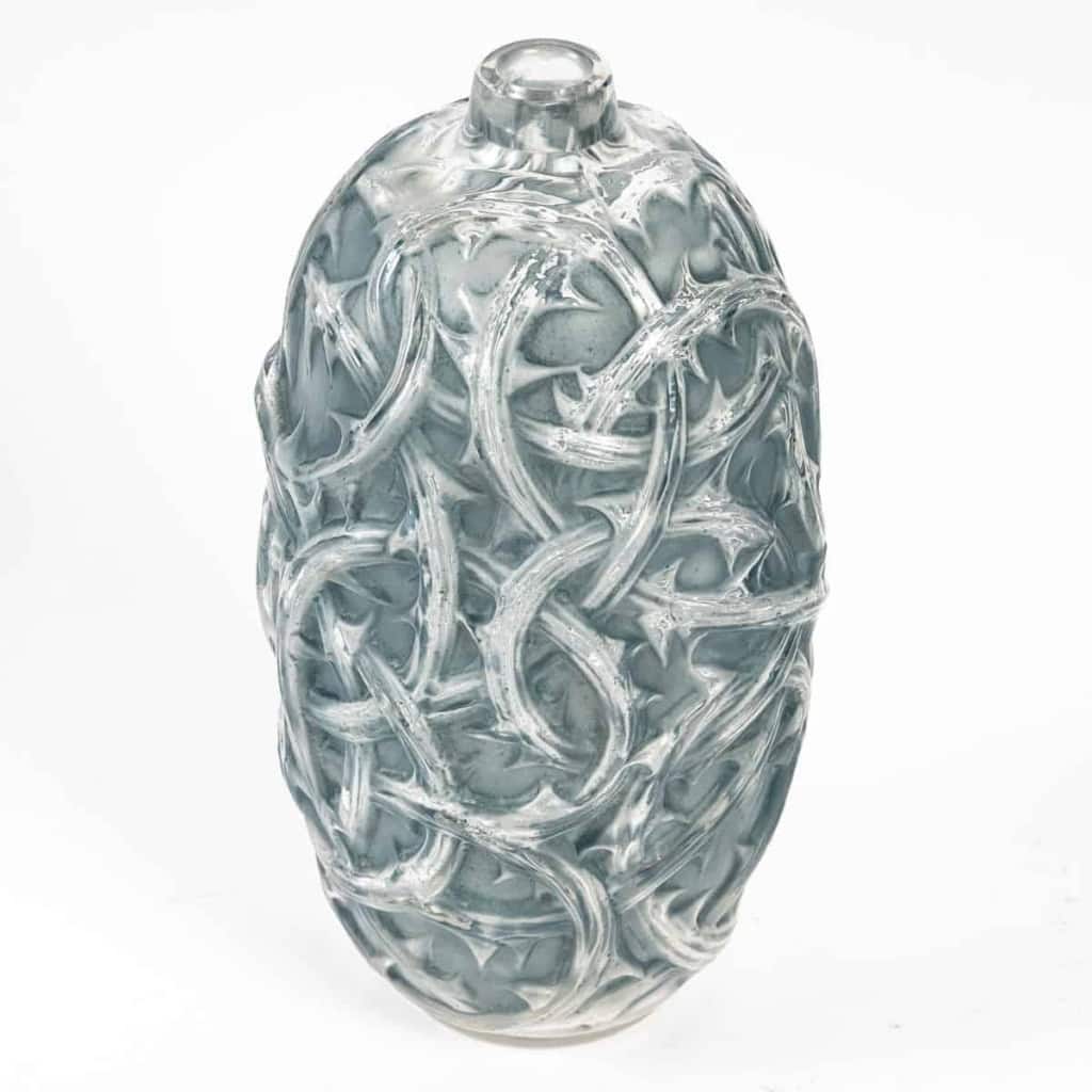 Vase « Ronces » verre blanc patiné bleu de René LALIQUE | Biron Vase "Ronces" verre blanc patiné bleu de René LALIQUE