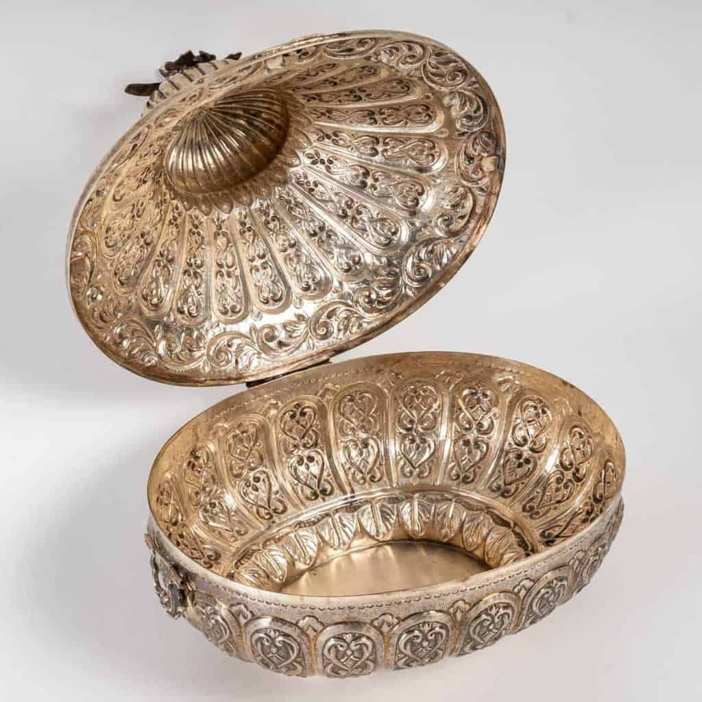 Boîte en argent, poinçon égyptien, 1900 | Biron Boîte en argent, poinçon égyptien, 1900