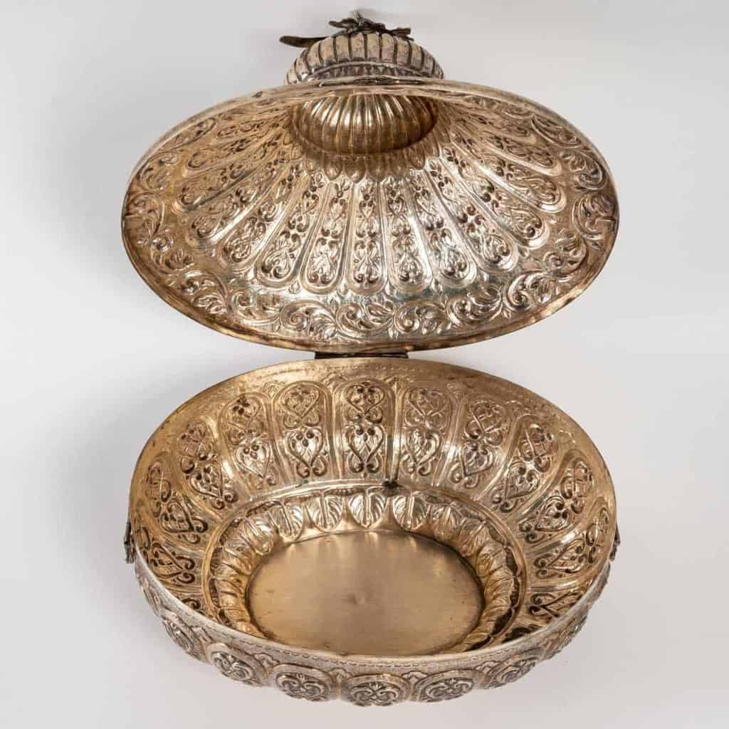 Boîte en argent, poinçon égyptien, 1900 | Biron Boîte en argent, poinçon égyptien, 1900