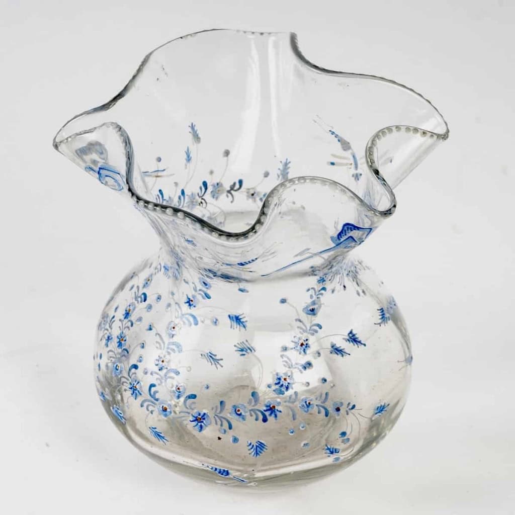 Vase Corolle verre blanc émaillé – Cristallerie d’Emile GALLE | Biron Vase Corolle verre blanc émaillé - Cristallerie d'Emile GALLE