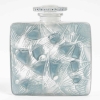 Flacon « Carré Plat Hirondelles » verre blanc patiné bleu de René LALIQUE | Biron |||||