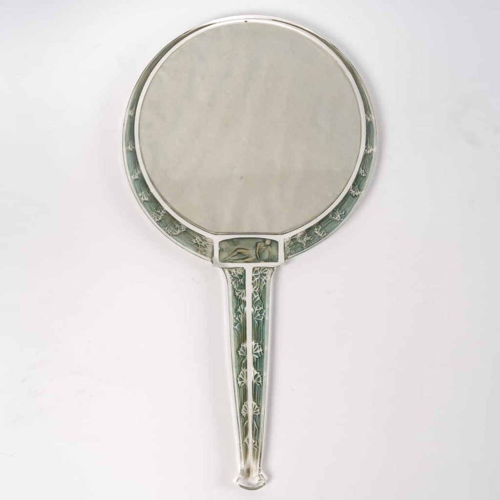 Miroir « Narcisse Couché » verre blanc patiné bleu vert de René LALIQUE | Biron Miroir "Narcisse Couché" verre blanc patiné bleu vert de René LALIQUE