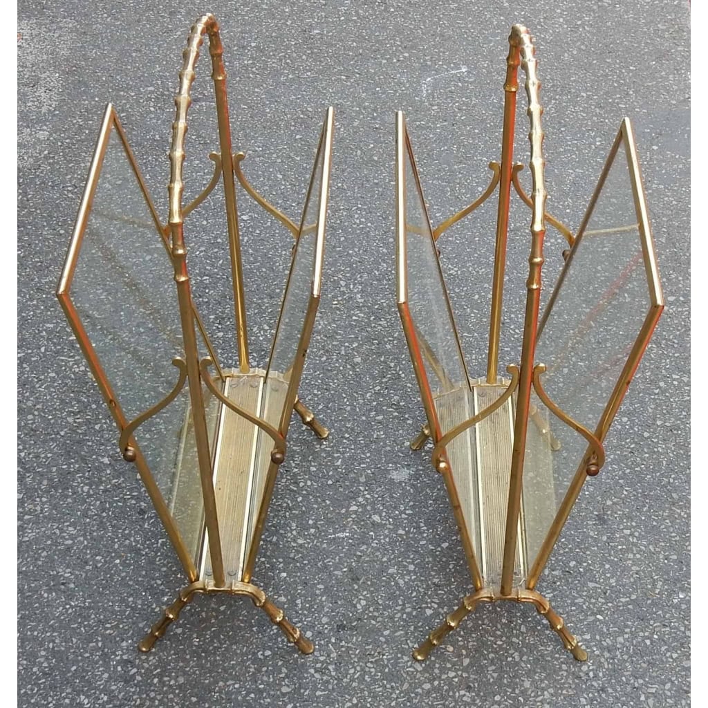 1950/70′ Paire de Porte Revues Style Maison Baguès Modèle Bambou en Laiton Poli | Biron 1950/70′ Paire de Porte Revues Style Maison Baguès Modèle Bambou en Laiton Poli