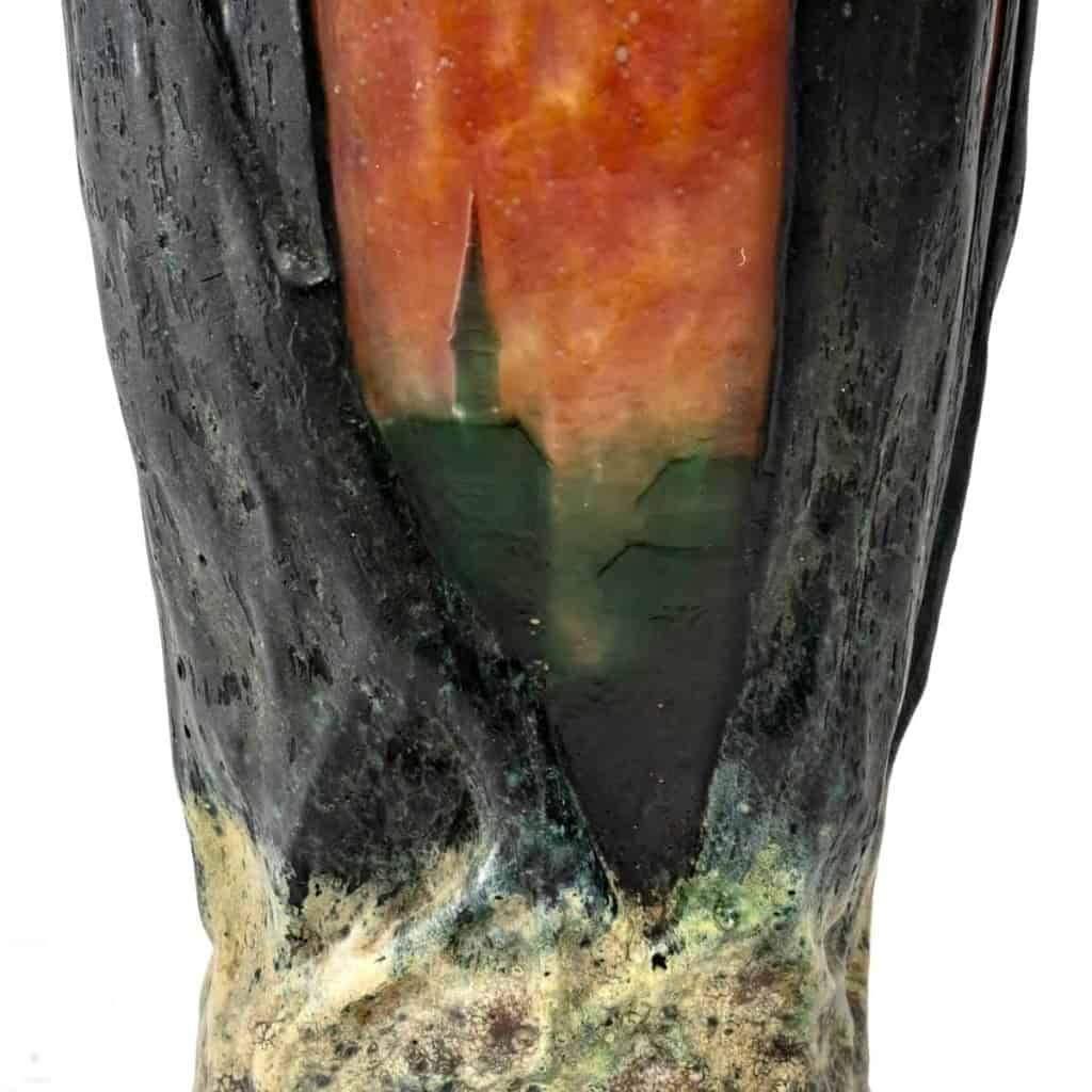 Vase verre multicouche dégagé à l’acide vert et orange de DAUM NANCY | Biron Vase verre multicouche dégagé à l'acide vert et orange de DAUM NANCY