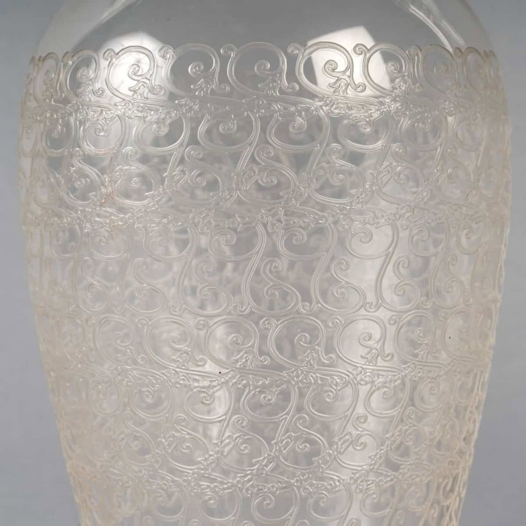 Service « Rohan » cristal blanc gravé de BACCARAT – 38 pièces | Biron Service "Rohan" cristal blanc gravé de BACCARAT - 38 pièces