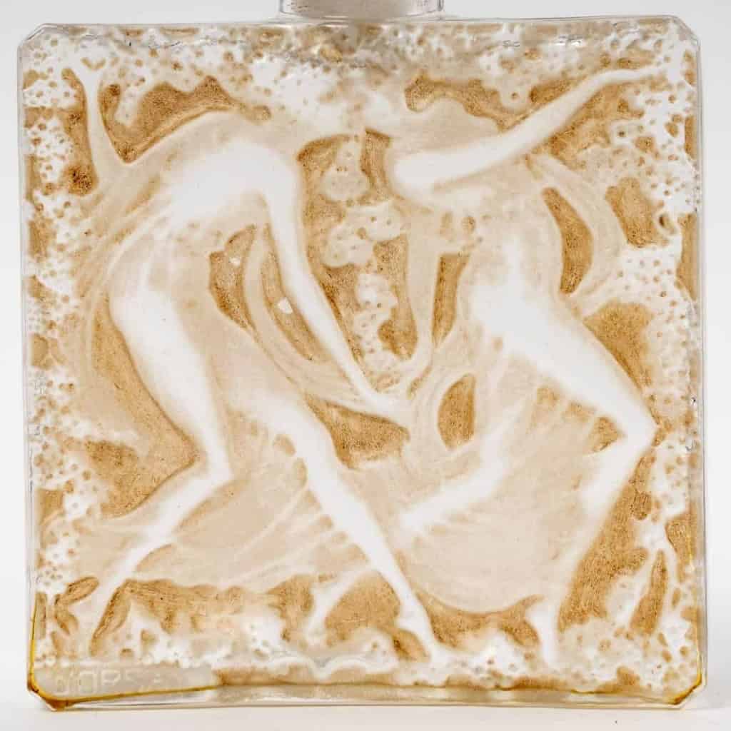 Flacon « Elégance » verre blanc patiné sépia de René LALIQUE pour D’Orsay | Biron Flacon "Elégance" verre blanc patiné sépia de René LALIQUE pour D'Orsay