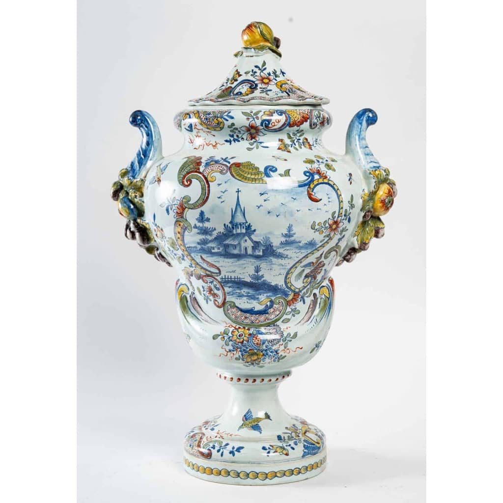 Pot couvert Delft polychrome, XVIIIème siècle | Biron Pot couvert Delft polychrome, XVIIIème siècle
