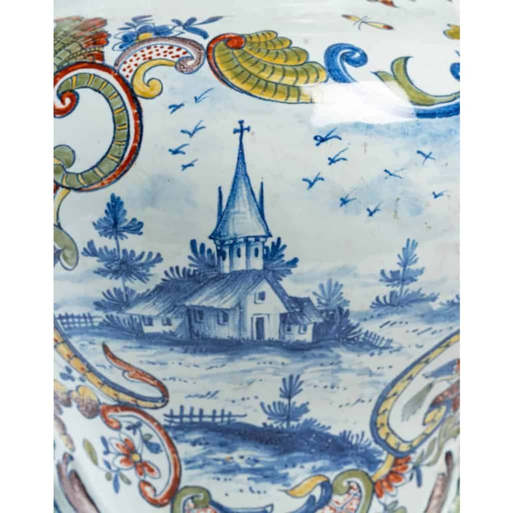 Pot couvert Delft polychrome, XVIIIème siècle | Biron Pot couvert Delft polychrome, XVIIIème siècle