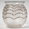 Vase « Marly » verre blanc émaillé brun de René LALIQUE | Biron |||||||