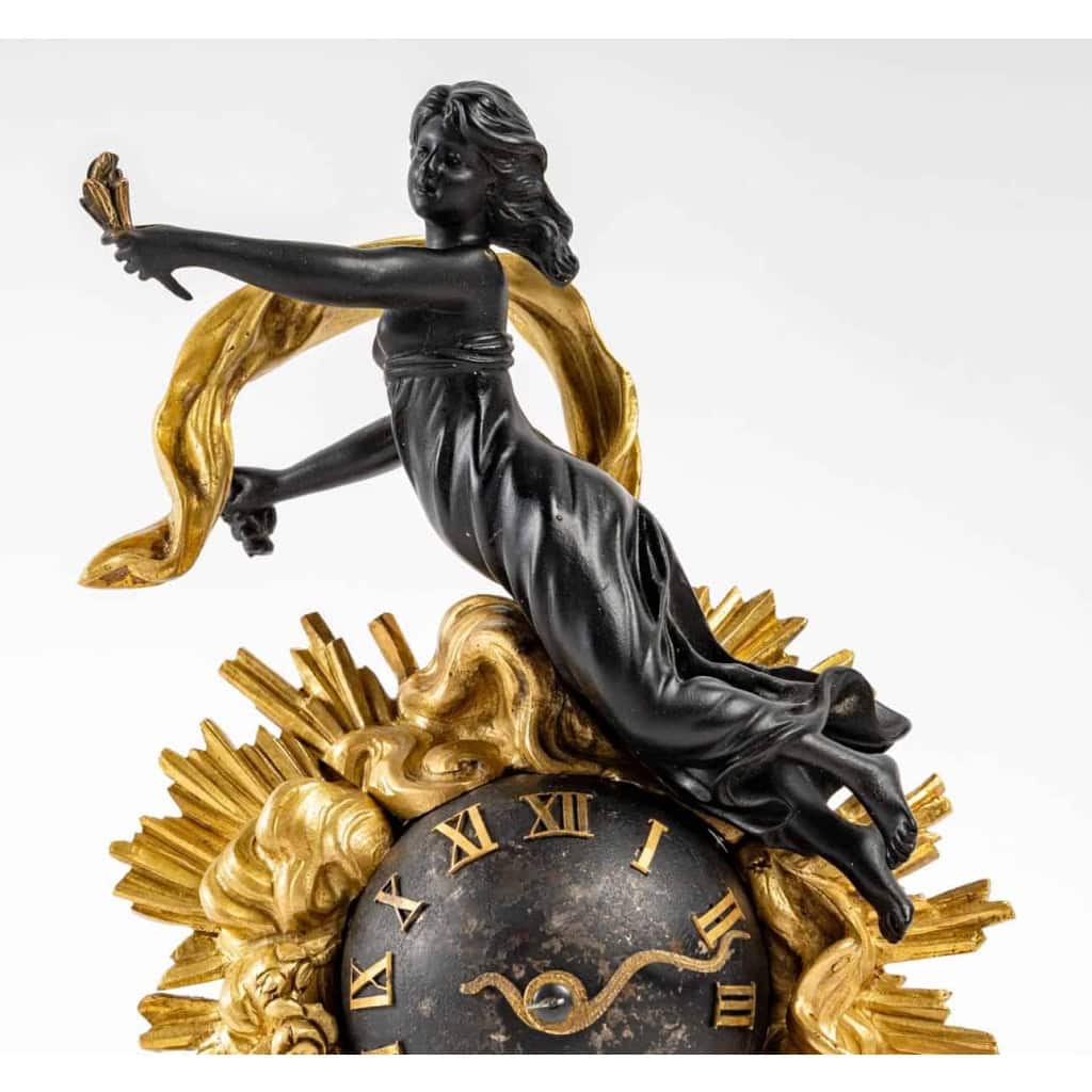 Pendule en bronze doré de stle Louis XIV fin XIXème siècle | Biron Pendule en bronze doré de stle Louis XIV fin XIXème siècle