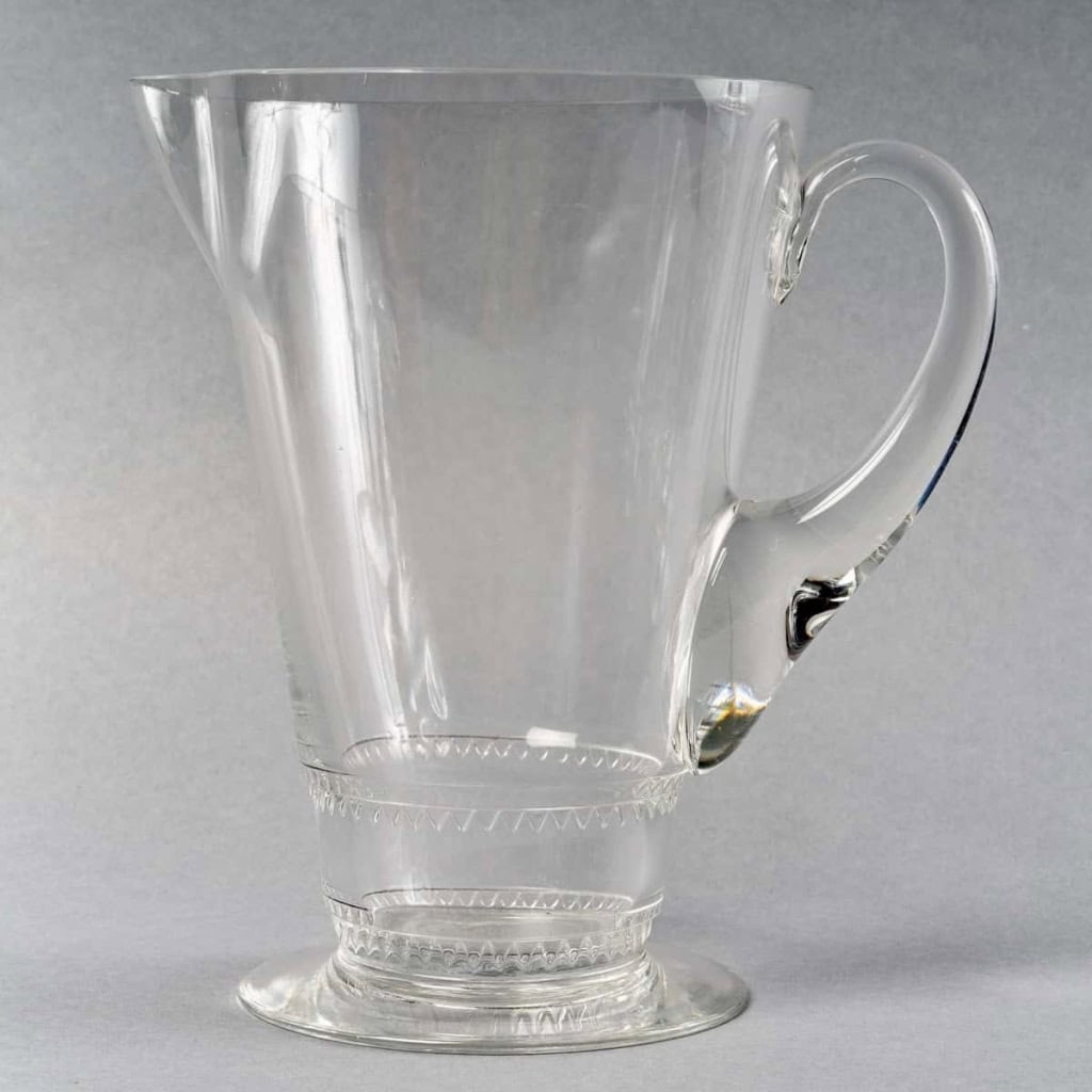 Service « Vouvray » verre blanc de René LALIQUE – 42 pièces | Biron Service "Vouvray" verre blanc de René LALIQUE - 42 pièces