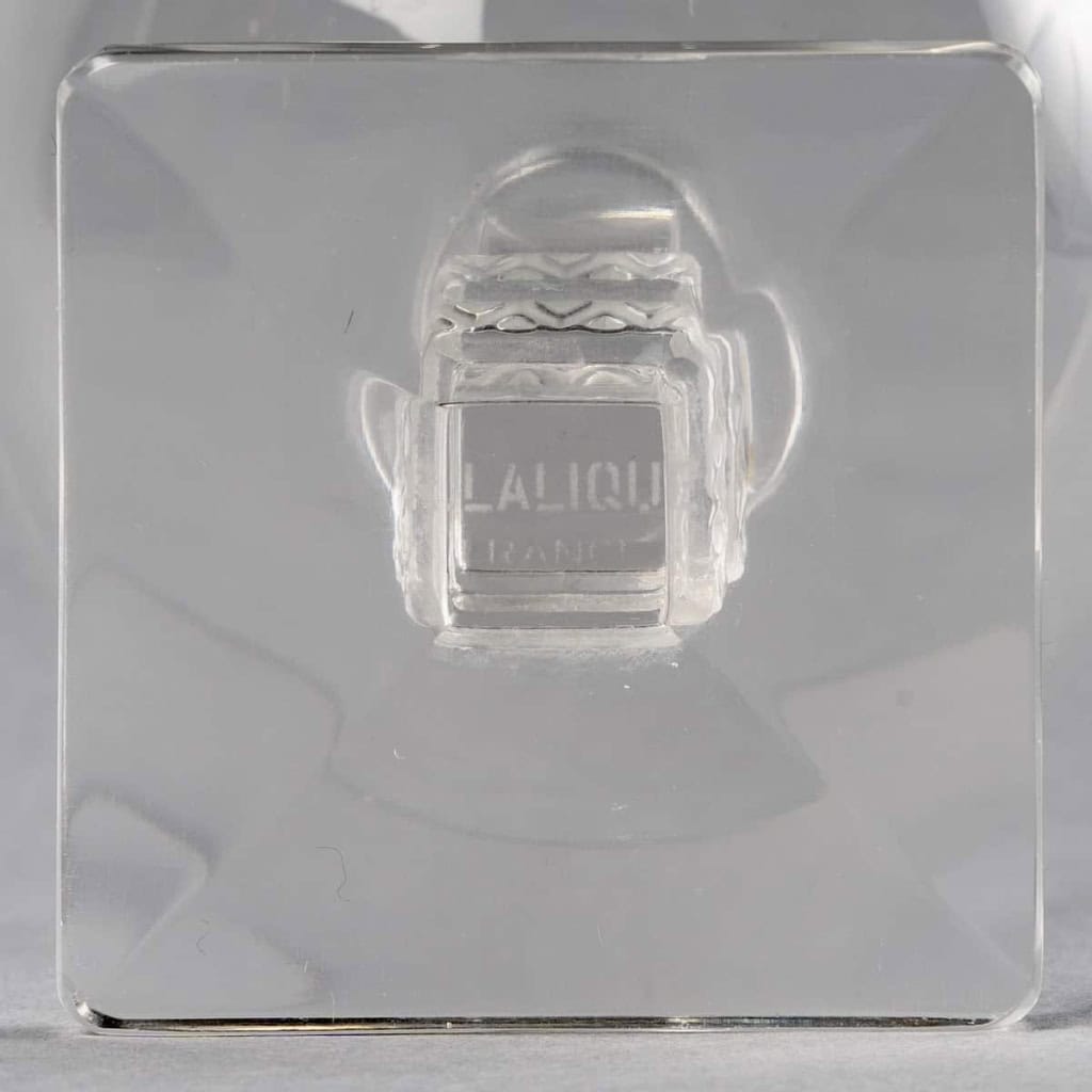Suite de Verres à Cognac « Argos » verre blanc de René LALIQUE – 5 pièces | Biron Suite de Verres à Cognac "Argos" verre blanc de René LALIQUE - 5 pièces