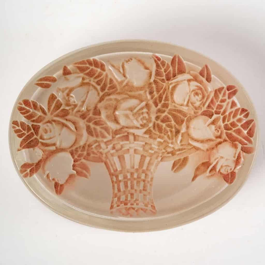 Boite « Panier de Roses » verre blanc patiné sépia de René LALIQUE | Biron |||||
