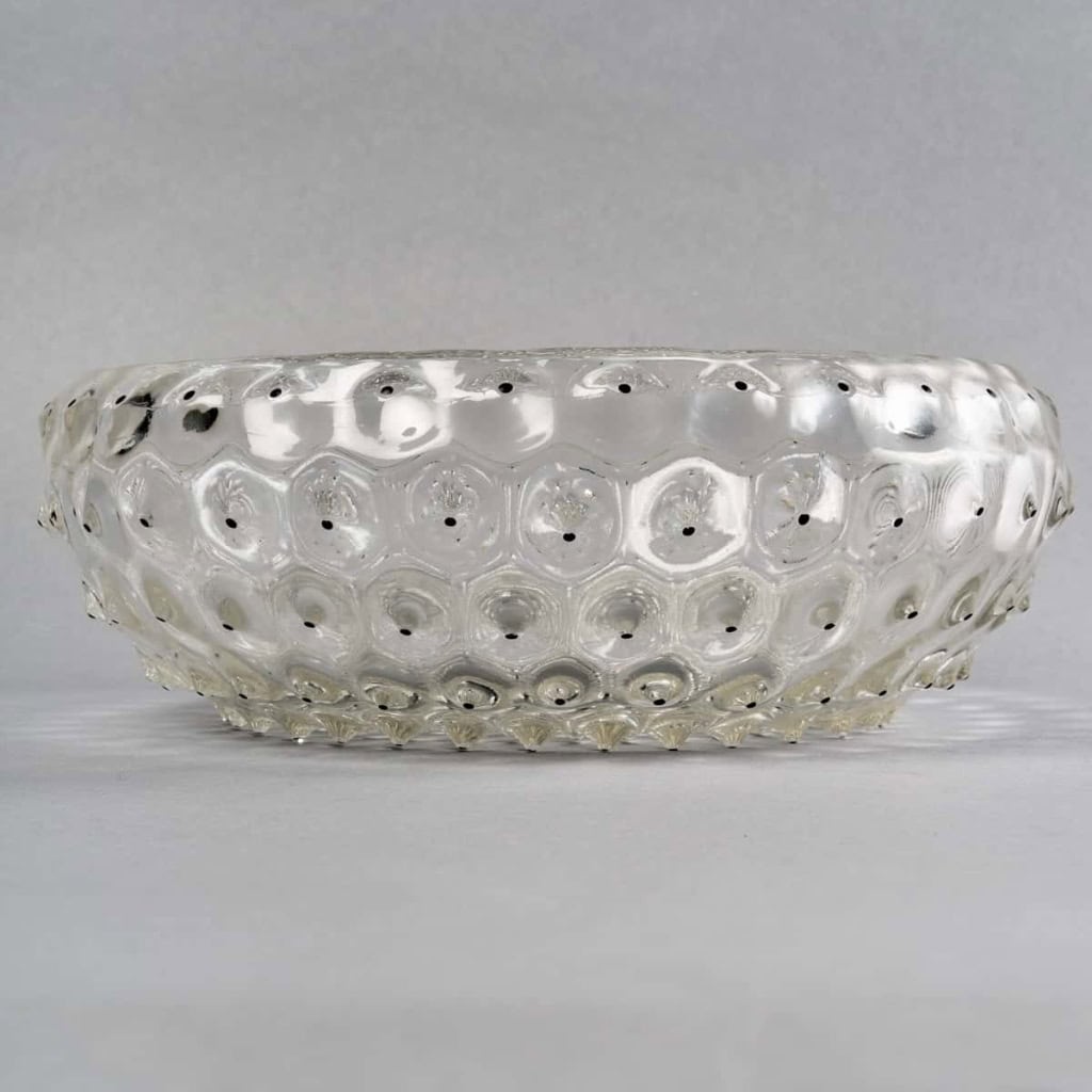 Coupe « Cactus » verre blanc émaillé noir de René LALIQUE | Biron Coupe "Cactus" verre blanc émaillé noir de René LALIQUE