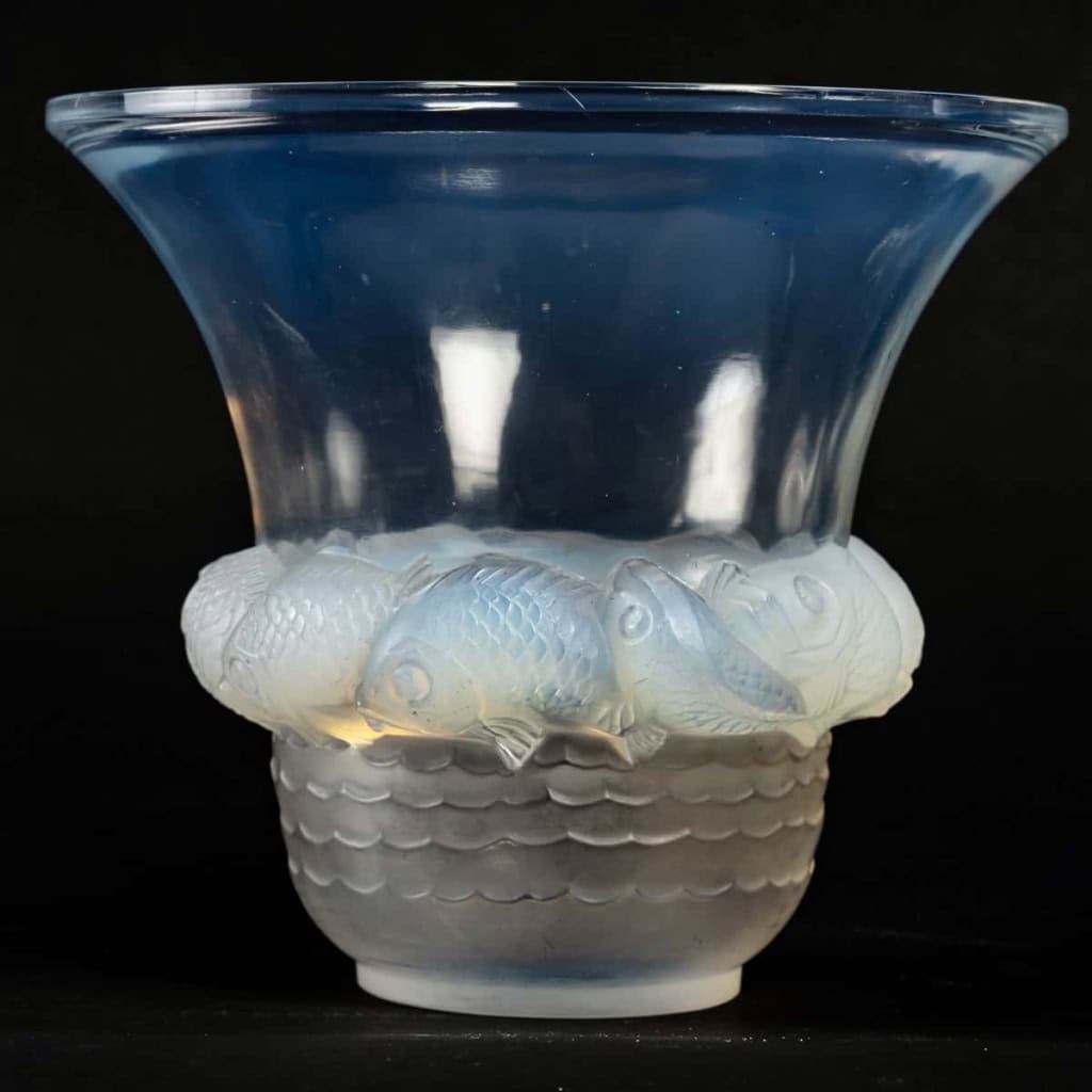 Vase « Piriac » verre opalescent de René LALIQUE | Biron |||||||