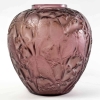 Vase « Perruches » verre améthyste patiné blanc de René LALIQUE | Biron |||||||||