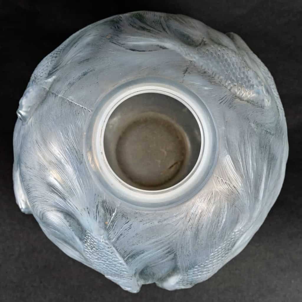 Vase "Formose" verre opalescent double couche patiné bleu-vert de René LALIQUE