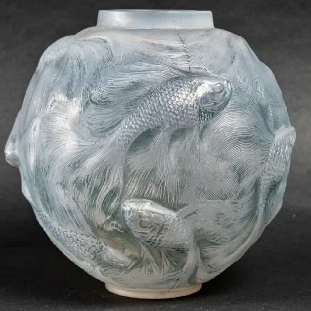 Vase "Formose" verre opalescent double couche patiné bleu-vert de René LALIQUE