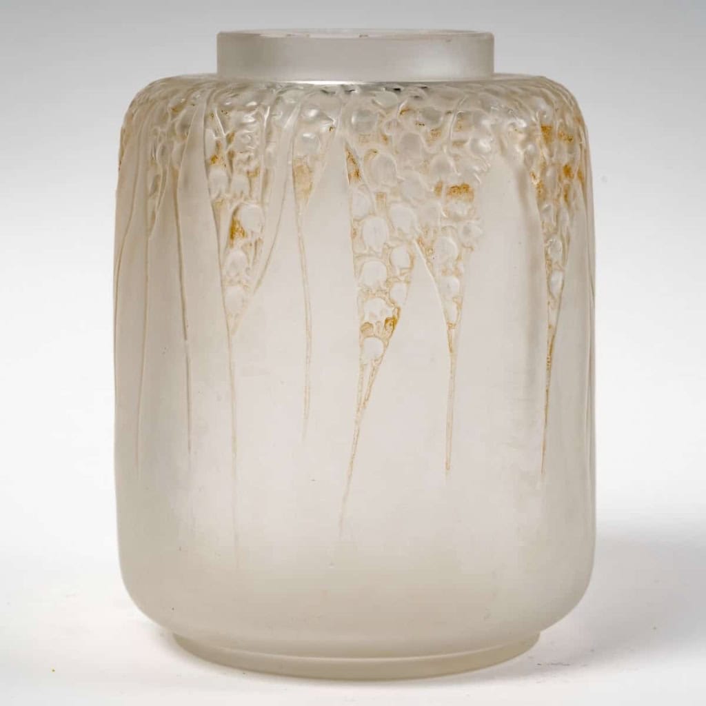 Vase « Muguet » verre blanc patiné sépia de René LALIQUE | Biron |||||