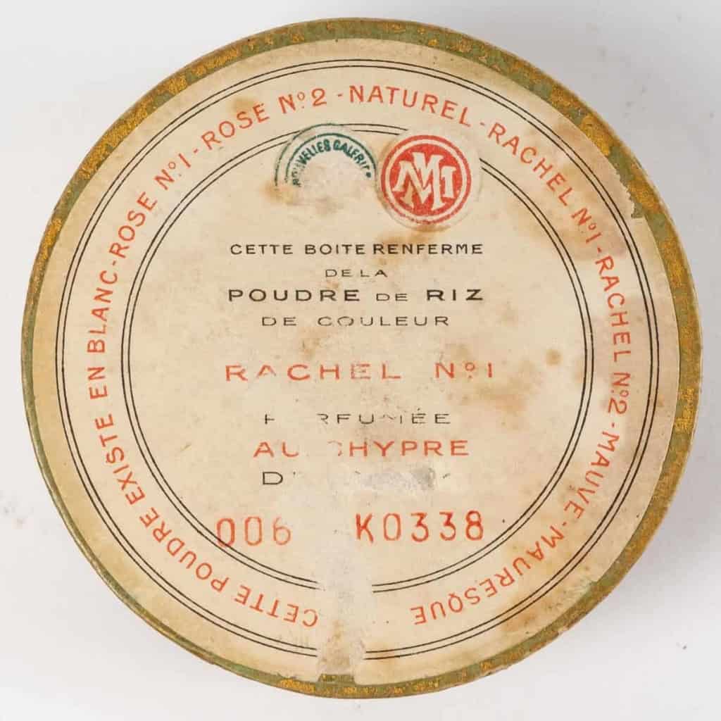 Boite « Ambre Indien » verre blanc patiné sépia de René LALIQUE pour Volnay | Biron Boite "Ambre Indien" verre blanc patiné sépia de René LALIQUE pour Volnay