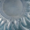Vase « Marisa » verre opalescent patiné bleu de René LALIQUE | Biron Vase "Marisa" verre opalescent patiné bleu de René LALIQUE