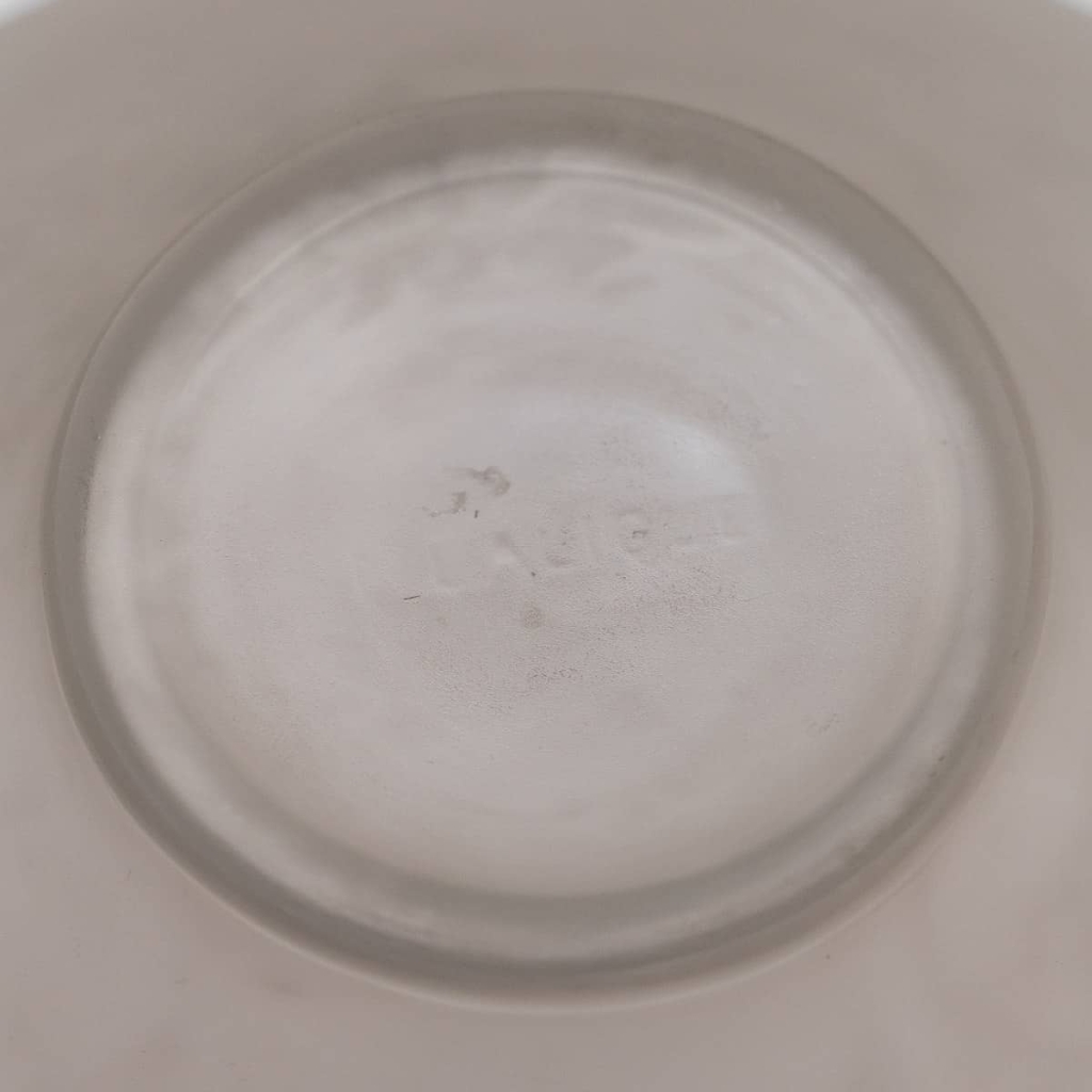 Vase « Sirènes et Cabochons » verre blanc patiné sépia de René LALIQUE | Biron Vase "Sirènes et Cabochons" verre blanc patiné sépia de René LALIQUE