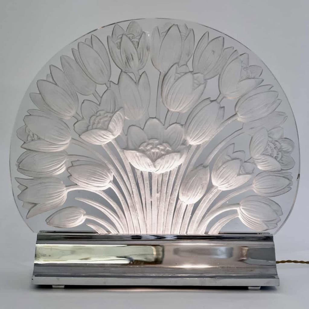 Surtout Décoratif « Tulipes » verre blanc de René LALIQUE | Biron |||||||
