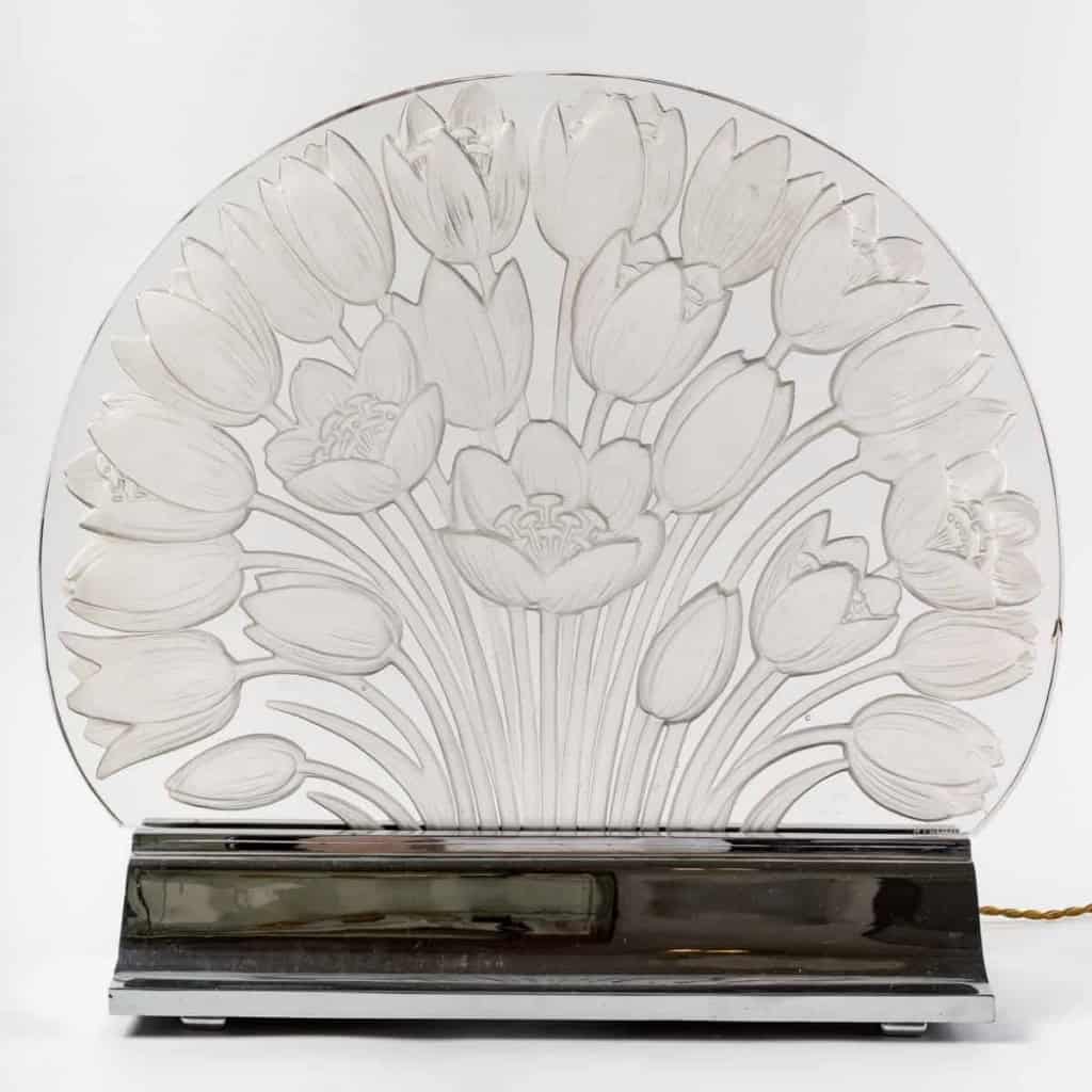 Surtout Décoratif « Tulipes » verre blanc de René LALIQUE | Biron Surtout Décoratif "Tulipes" verre blanc de René LALIQUE
