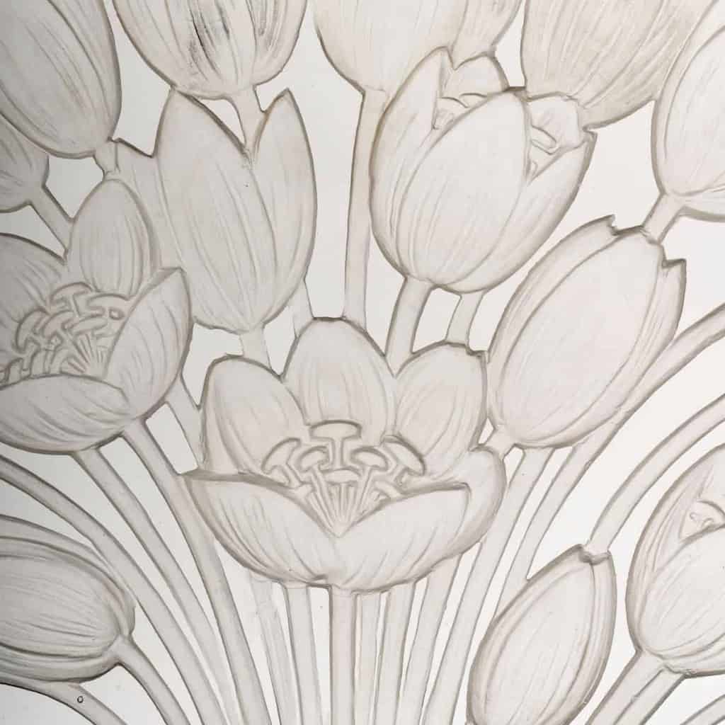 Surtout Décoratif « Tulipes » verre blanc de René LALIQUE | Biron Surtout Décoratif "Tulipes" verre blanc de René LALIQUE