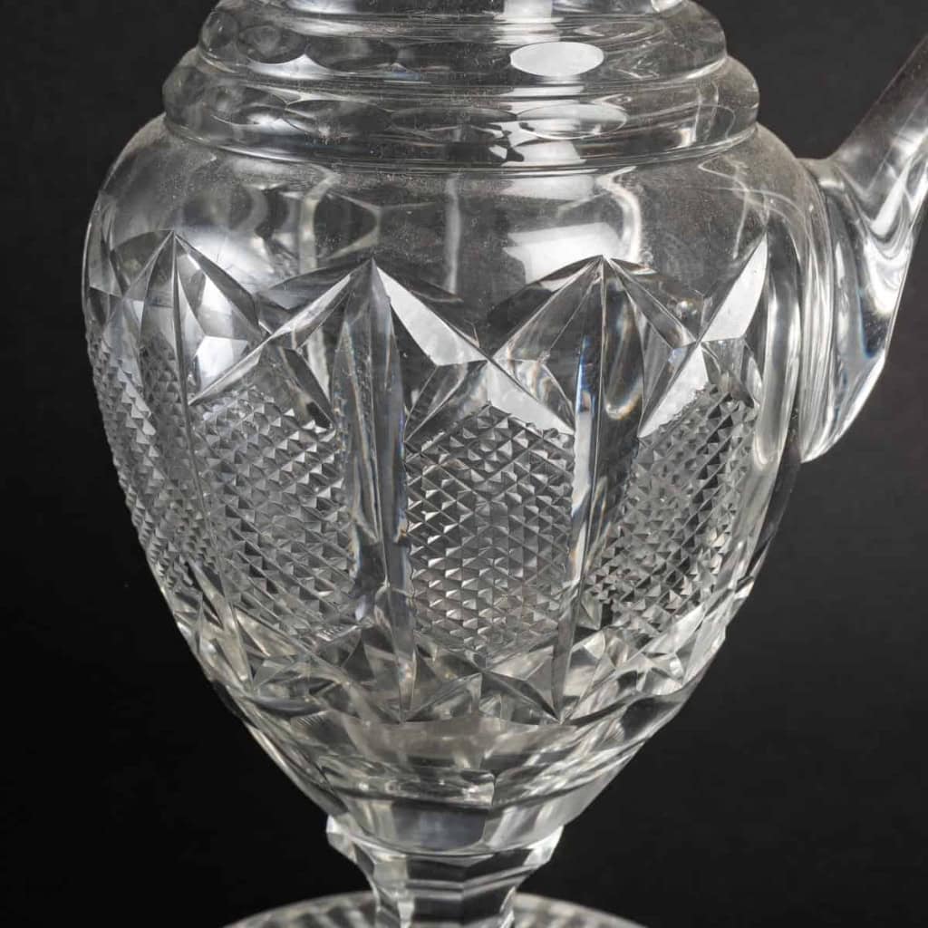 Paire d’aiguieres en cristal de baccarat, XIXème siècle | Biron Paire d'aiguieres en cristal de baccarat, XIXème siècle