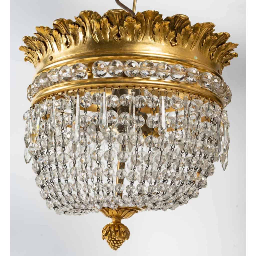Suspension en bronze doré et cristal, XIXème siècle | Biron Suspension en bronze doré et cristal, XIXème siècle