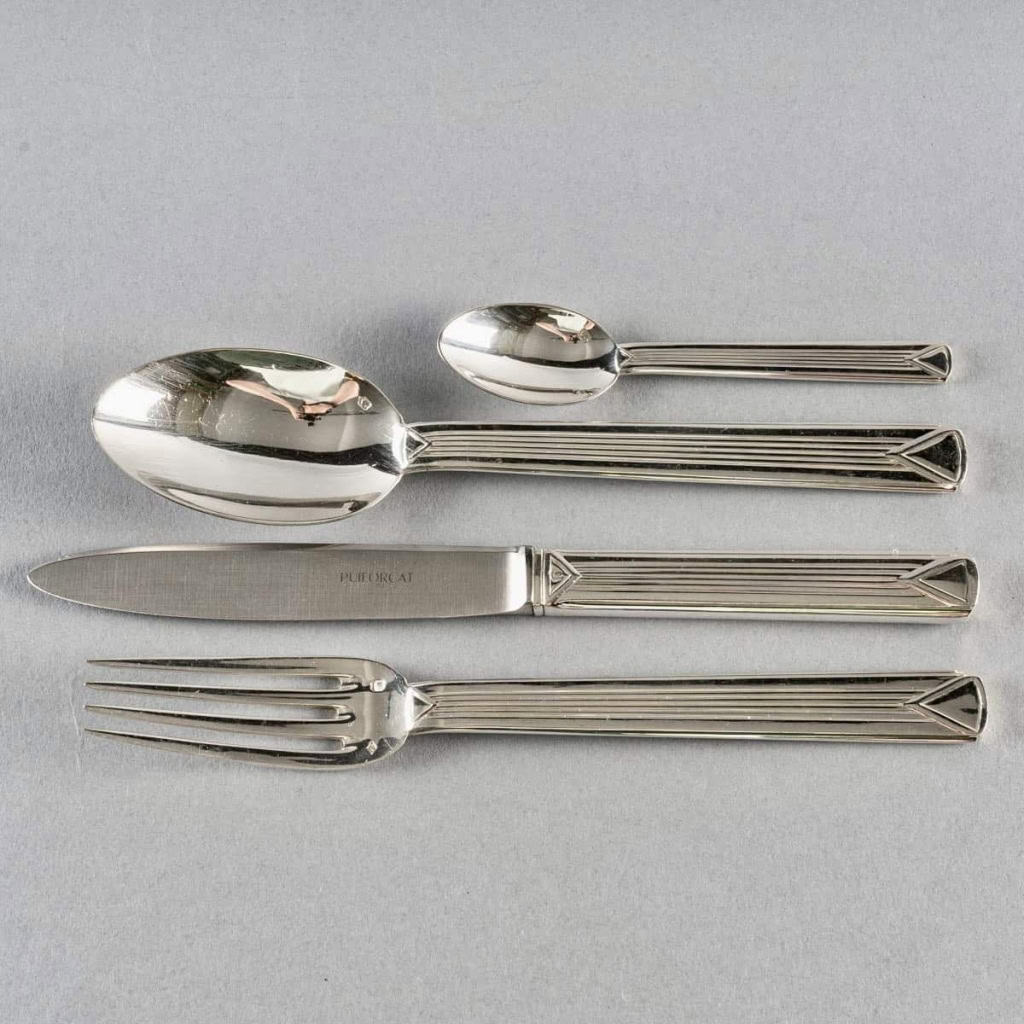 Ménagère « Aphea » argent massif de PUIFORCAT – 110 Pièces en coffret | Biron Ménagère "Aphea" argent massif de PUIFORCAT - 110 Pièces en coffret