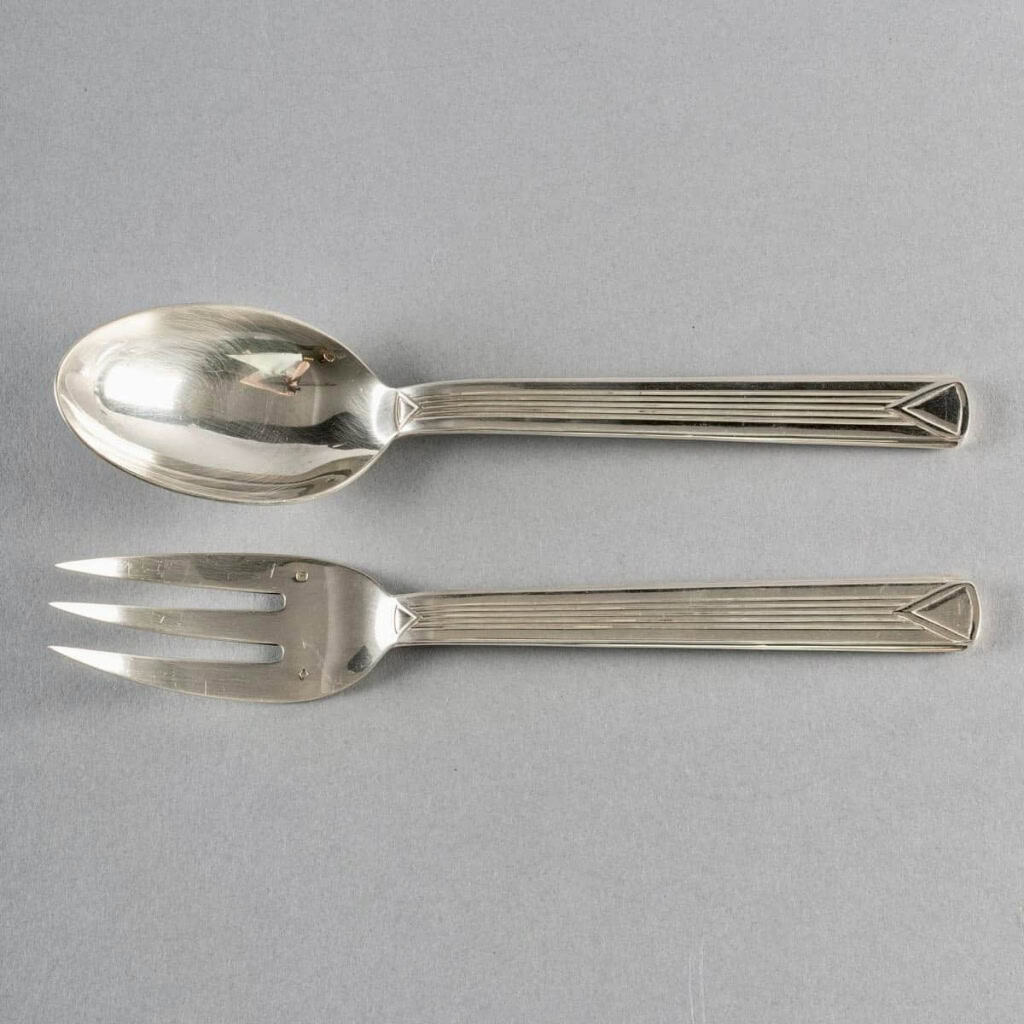 Ménagère « Aphea » argent massif de PUIFORCAT – 110 Pièces en coffret | Biron Ménagère "Aphea" argent massif de PUIFORCAT - 110 Pièces en coffret