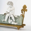 Jardinière en biscuit du XIXème siècle | Biron Jardinière en biscuit du XIXème siècle